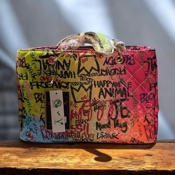 Caleesa Los Angeles Graffiti Print Neon Quilted Shoulder Bag - Picture 4 of 5